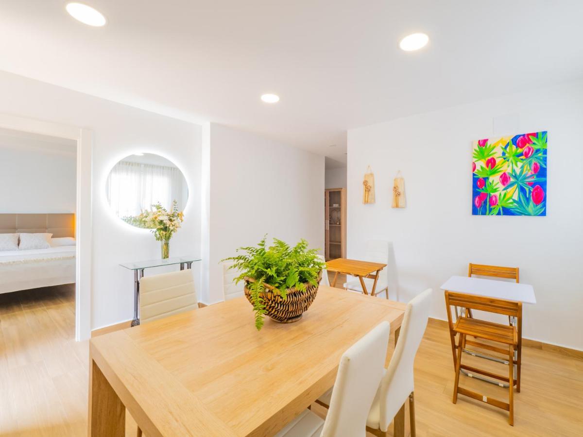 Cubo'S Hostal William'S Sunny 5 With Breakfast ตอร์เร เด เบนากาลบอน ภายนอก รูปภาพ